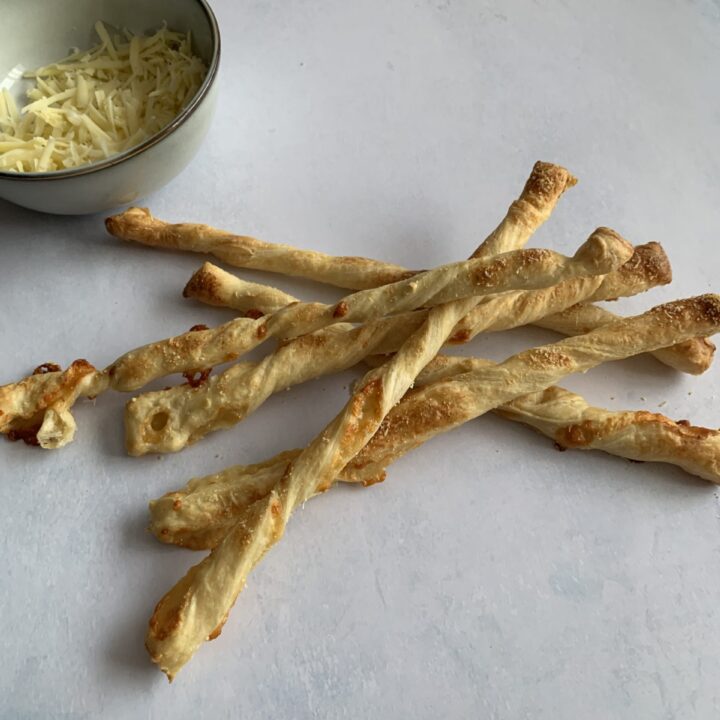 Easy puff pastry cheese straws