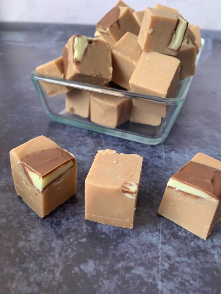 Easy 3 Ingredient Slow Cooker Kinder Fudge Recipe