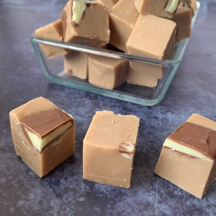 Easy 3 Ingredient Slow Cooker Kinder Fudge Recipe