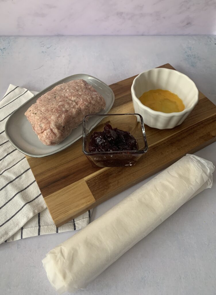 Delicious pork and cranberry sausage roll recipe