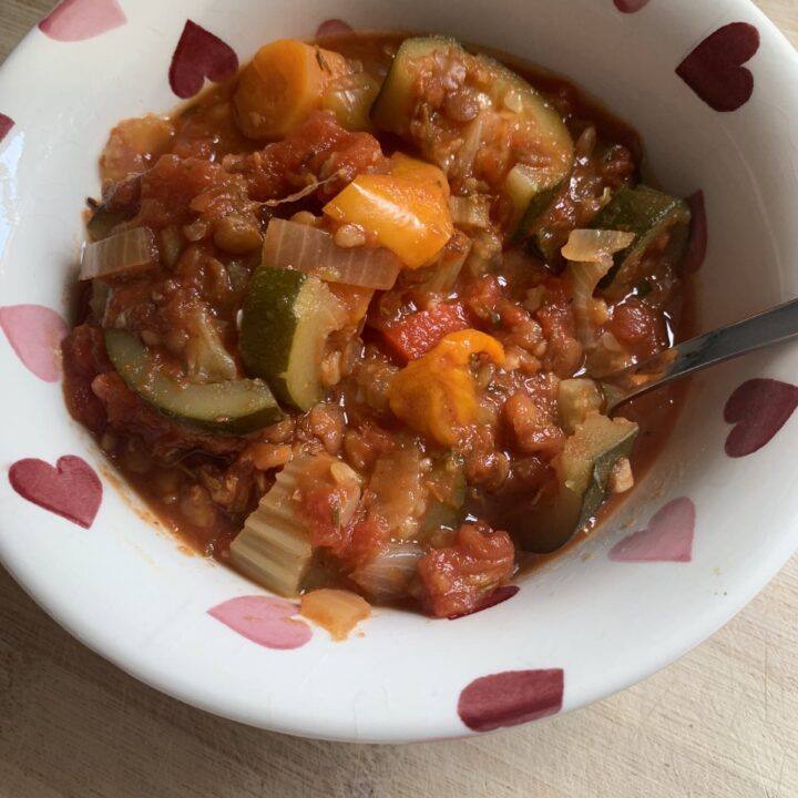 Hearty slow cooker vegetable stew recipe