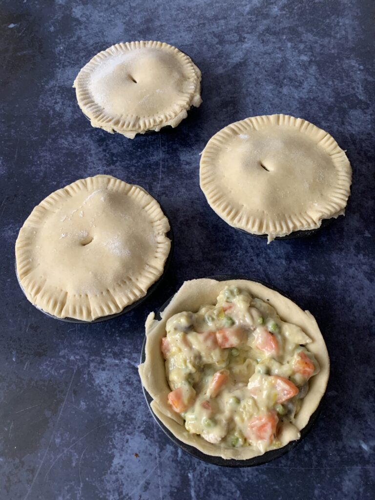 Easy Creamy Chicken and Vegetable Pie Recipe